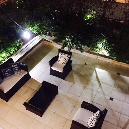 Regency Residence With Pool - Next The Beach Herzliya Екстер'єр фото